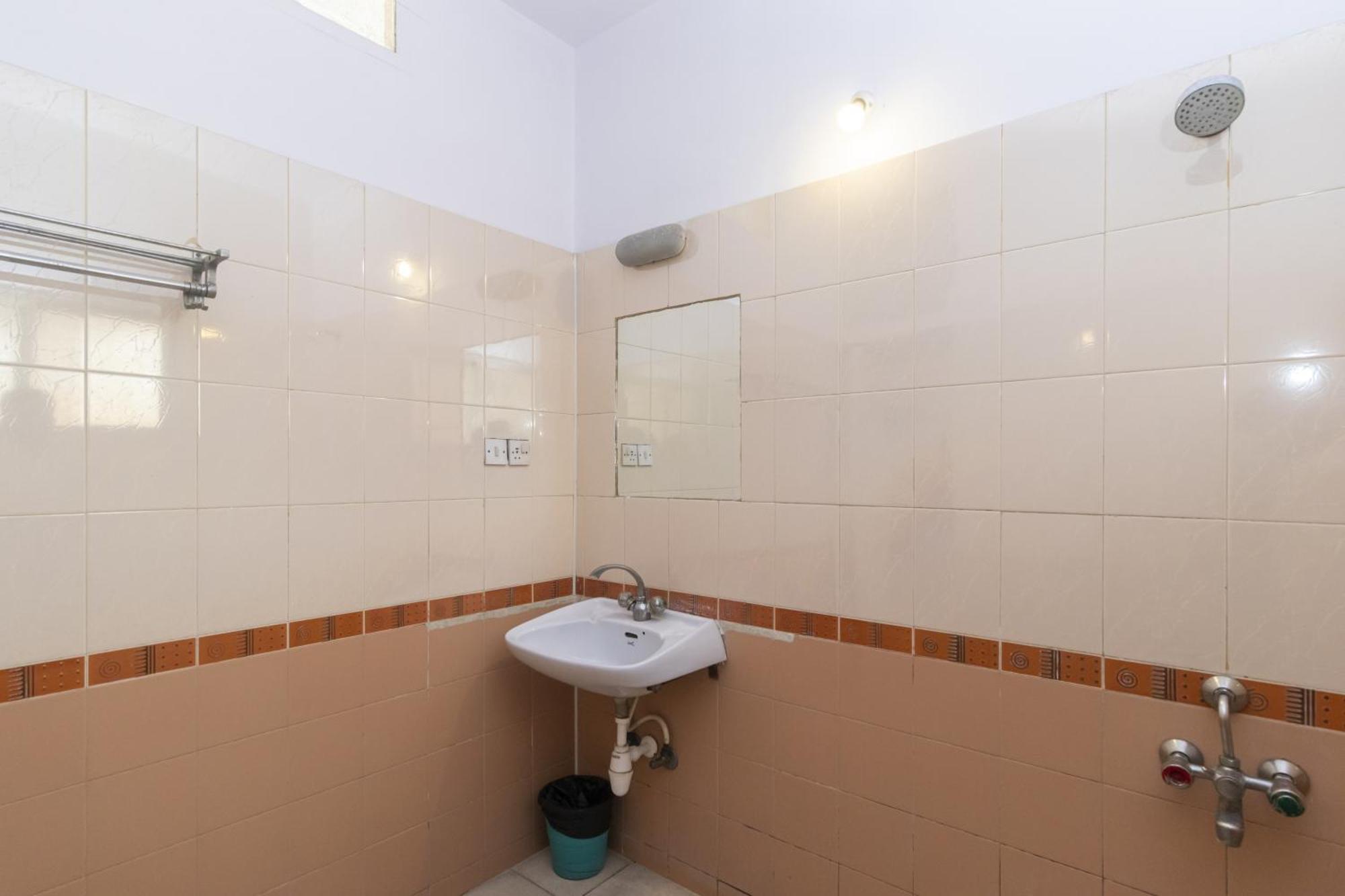 Hotel Telehaus International Бангалор Екстериор снимка