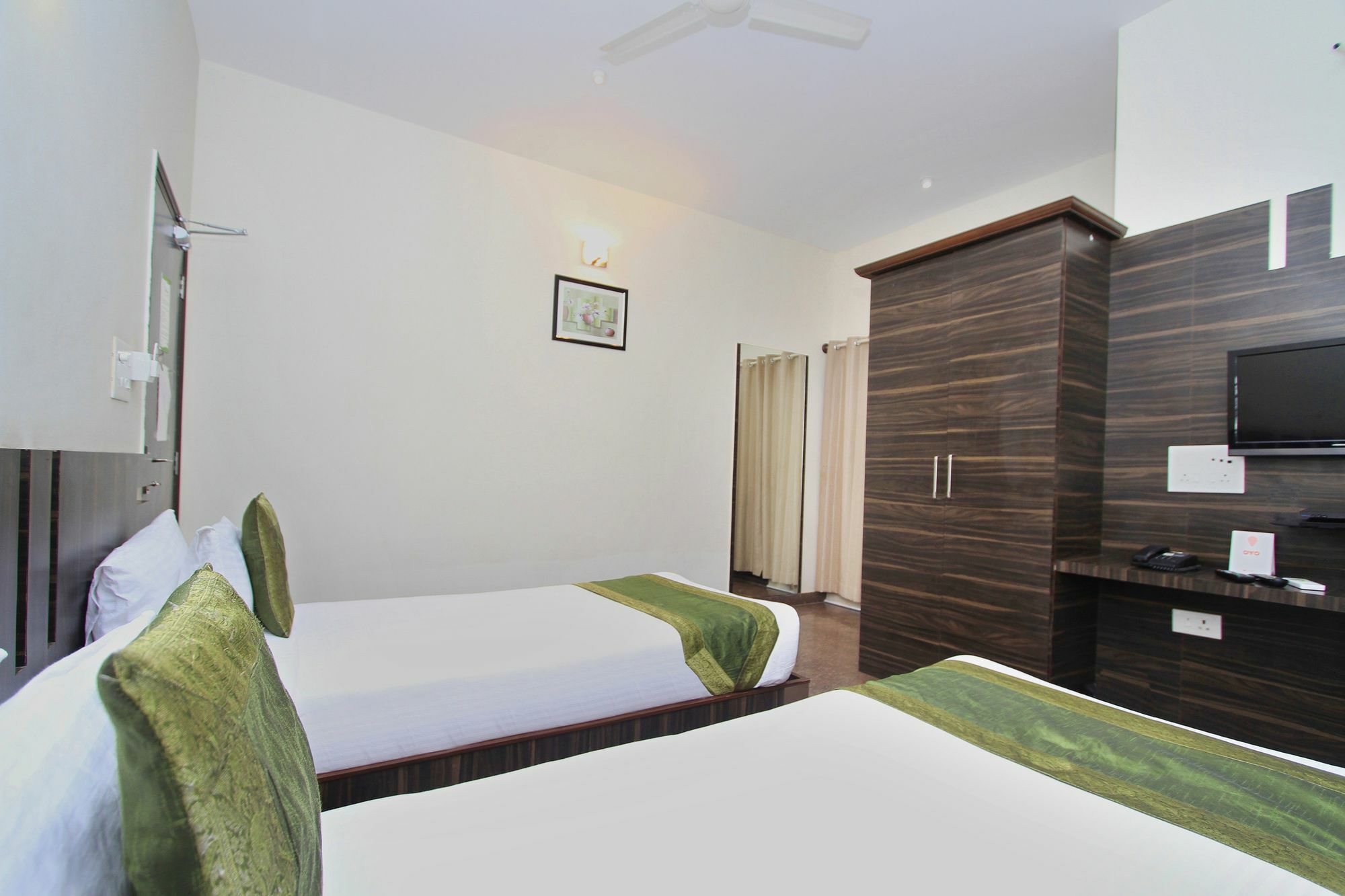 Hotel Telehaus International Бангалор Екстериор снимка