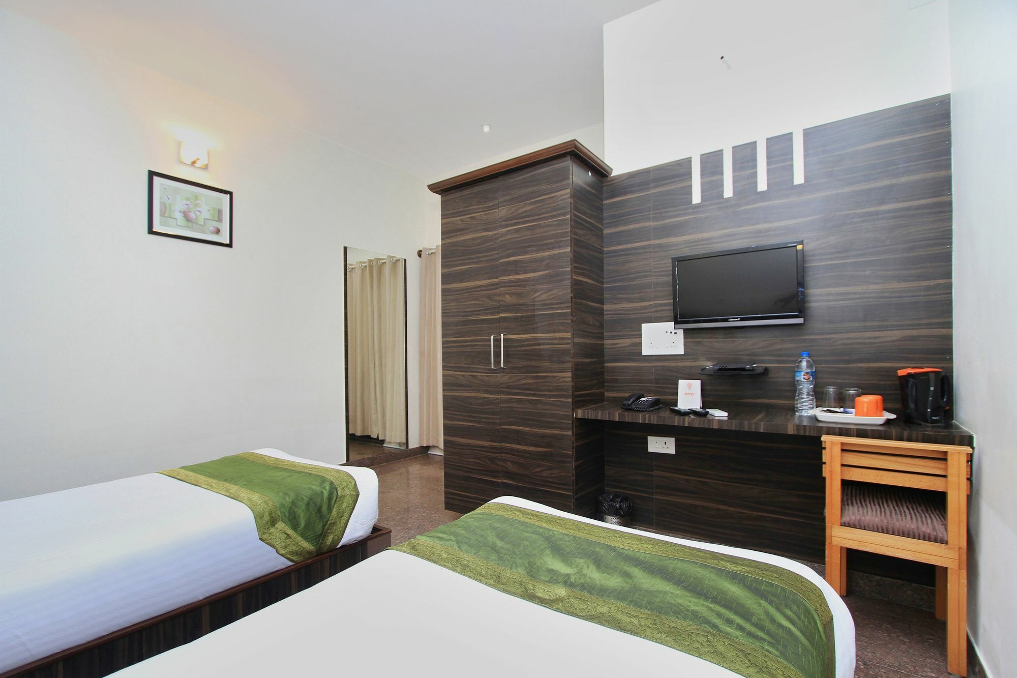 Hotel Telehaus International Бангалор Екстериор снимка